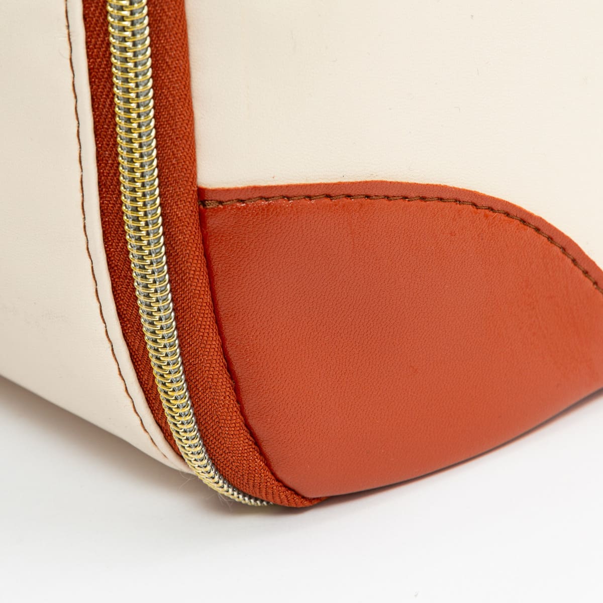 Whenaura Foldable travel bag