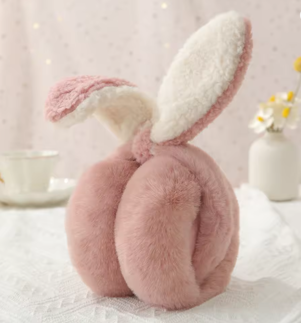 Kulaklarını Sıcacık Koru 🐇❄️